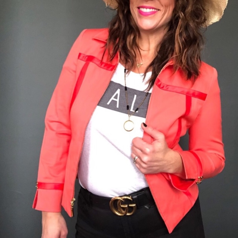 St. John by Marie Gray Imperial Zip Front Blazer - Picture 4 of 7